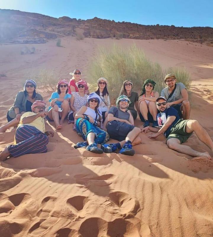 Moon City With Jeep Trips Wadi Rum Exteriér fotografie